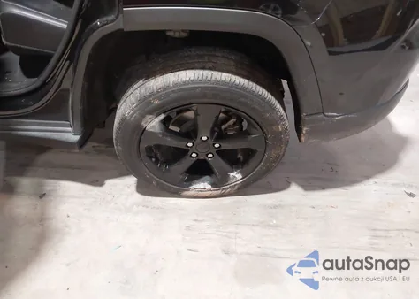 2022 Jeep Grand Cherokee Altitude 4X4 из США, поврежденный, VIN 1C4RJHAG8N8623096